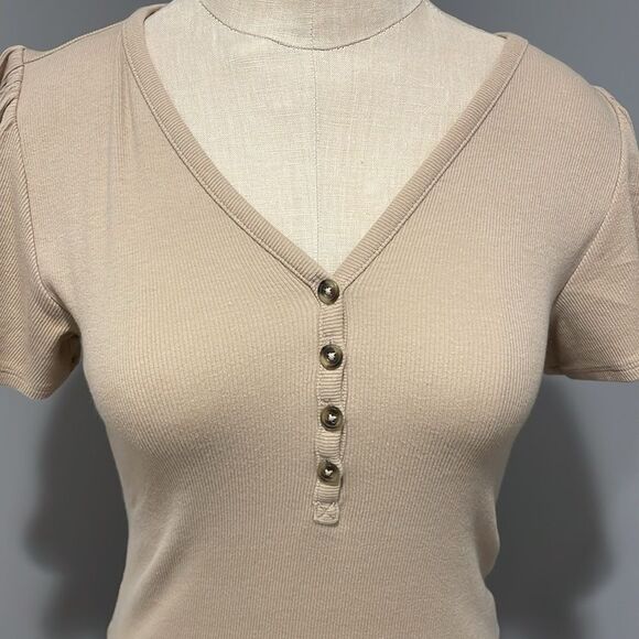 Loft Ribbed Short Sleeve V-Neck Top Size XS Petite - Picture 2 of 9